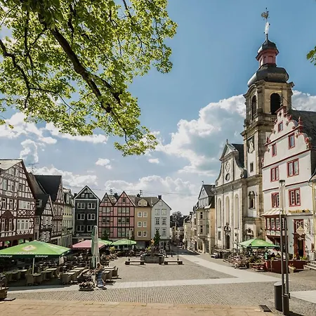 Stilvolle Im Stadtzentrum Appartement Hachenburg